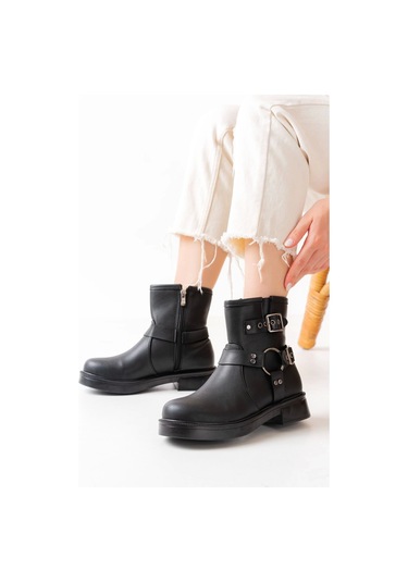 Siyah Toka Aksesuarlı Fermuarlı Günlük Kadın Bot Siyah