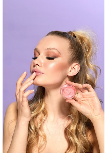 New Well Hey Sugar Çilek Aromalı Dudak Peeling 20 G