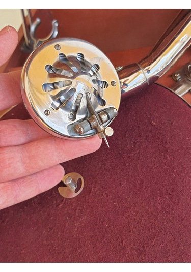 Artel Sovyet Antika Çanta Gramofon 068