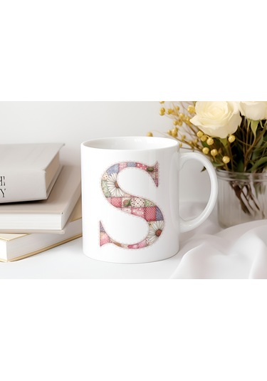 S Harfli Retro Çiçekli Kupa Bardak - Patchwork Tarz Yamalı Desenli İsme Özel Kupa - Hediye Beyaz