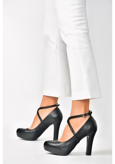 Fox Shoes Siyah/Platin Platform Topuklu Kadın Ayakkabı M348007609