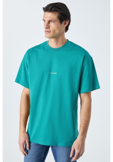RIVER Erkek Oversize Fit Bol Kesim Nakış İşlemeli Basic Örme Kolej Yeşili T-Shirt