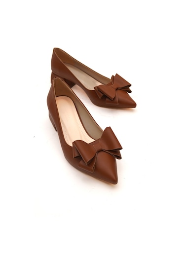 Renata Taba Fiyonklu 4cm Sivri Burun Topuklu Ayakkabı Taba