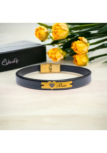 Archin Buse İsmine Özel Hakiki Siyah Derili Kalp Figürlü 14 Ayar Altın Plakalı Hediye Bileklik-568isim Buse