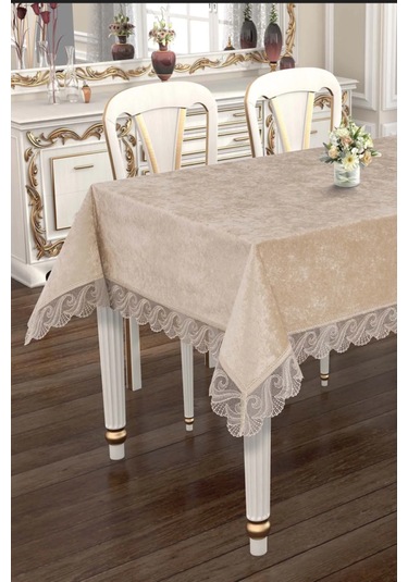 Lüx Güpürlü Kadife Masa Örtüsü 160x220