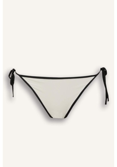 DeFacto Regular Fit Bikini Altı-Fall in Love D4051AX25HSWT16