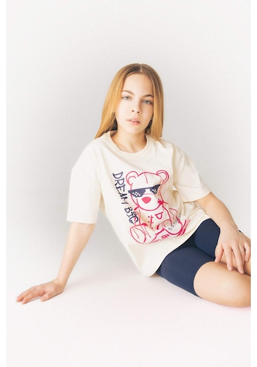 DeFacto Kız Çocuk Relax Fit Baskılı Bisiklet Yaka Kısa Kollu Tişört E0389A825SMER134 Ekru