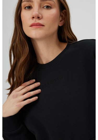 Babokah Nakışlı Kadın Crop Sweatshirt Siyah