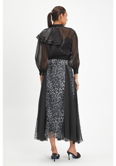 Kadın Leopar Desenli Şifon Etek - Katmanlı, Hafif Ve Zarif Tasarım - Günlük Ve Özel Davet Kullanımı İçin Etek Gri