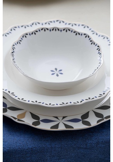 Lorenzo 6 Kişilik 24 Parça Yemek Takımı Renkli