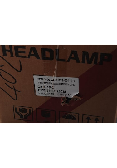 Tw Sağ Far Ledsiz Mitsubishi L200 2019- Uyumlu 8301d378