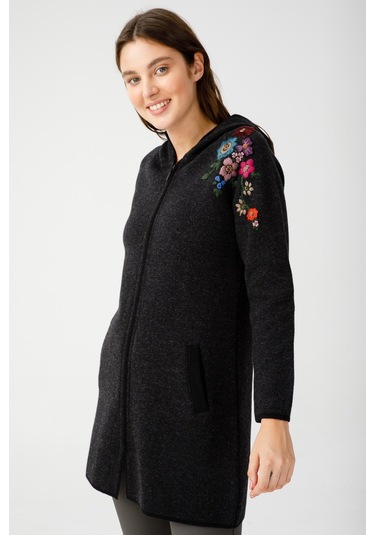 Desen Triko Kadın Reglan Kol Nakış İşlemeli Kapüşonlu Uzun Kaban