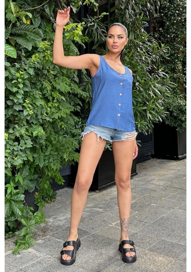 Kadın İndigo Yuvarlak Yaka Ve Düğme Detaylı, Kalın Askılı Keten Atlet Bluz Indigo