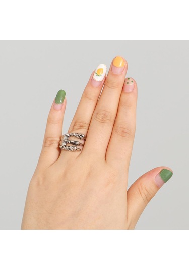 Retro Açık Vintage Titanyum Çelik Yüzük Kartal Paslanmaz Çelik Ejderha Pençesi Gümüş