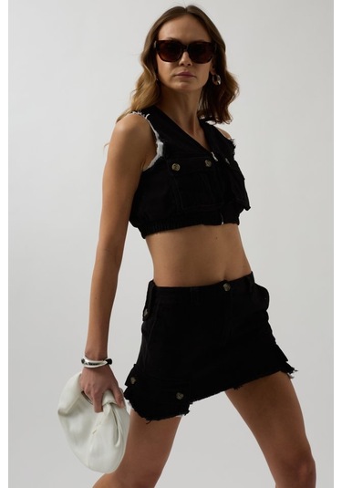Modasize V Yaka Düğmeli Crop Yelek Siyah