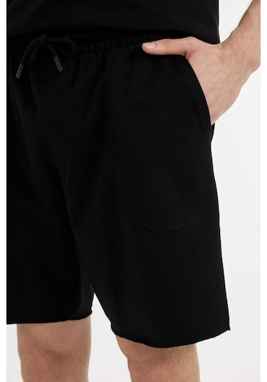 Defacto %100 Pamuk Slim Fit Dar Kesim Dar Paça Cepli Basic Düz Şort B8673ax25smbk81 Siyah Defacto %100 Pamuk Slim Fit Dar Kesim Dar Paça Cepli Basic Düz Şort B8673ax25smbk81 Siyah