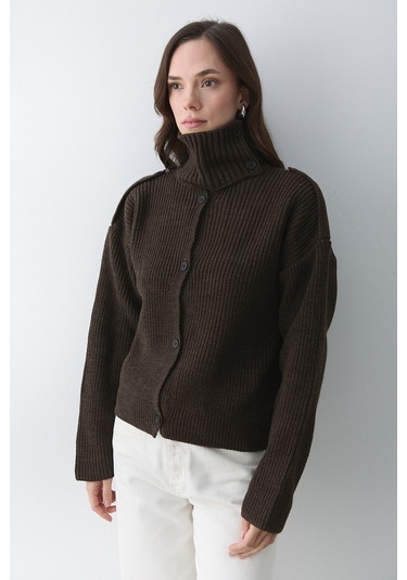 Laluvia Dik Yaka Apoletli Hırka - 2028 Acı Kahve