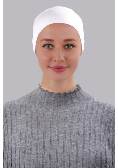 Tesettür Boru Bone Önü Dikişsiz Hazır Pratik Geçmeli Düz Bonesi Pamuk Likralı Penye Beyaz