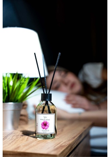 Vivaldi Home Amber Çiçeği Çubuklu Oda Kokusu Esansiyel Uçucu Yağ 100 ML