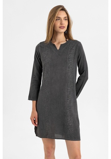 Gri İşlemeli Uzun Kollu Astarsız Pamuklu Kısa Elbise-gri