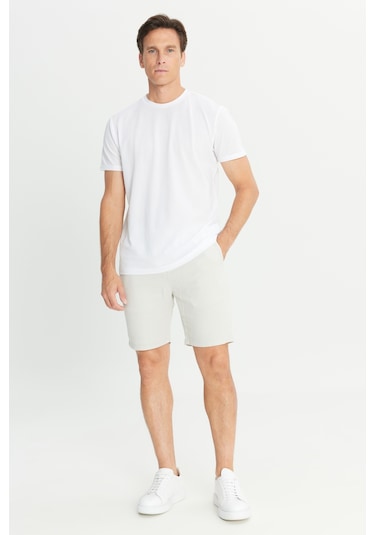 Erkek Beyaz Pamuklu Slim Fit Dar Kesim Bisiklet Yaka Tişört Beyaz