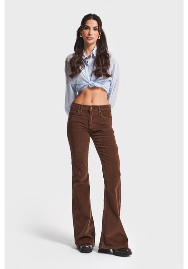 Itsbasic Kadın Açık Kahve 26w5-42 Flare Fit İnce Fitilli Velvet Esnek Kumaş Pantolon