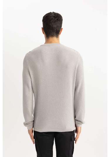 DeFacto Standart Fit Normal Kesim Bisiklet Yaka Basic Düz Triko Kazak B9707AX24SPGR184 DeFacto Standart Fit Normal Kesim Bisiklet Yaka Basic Düz Triko Kazak B9707AX24SPGR184