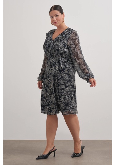 V Yaka Fırfırlı Kuşaklı Elbise-3366 Siyah