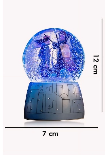 Kış Kar Temalı Sevgiliye Arkadaşa Özel Hediye Aşıklar Müzikli Ve Işıklı Kar Küresi Orta Boy 12 Cm