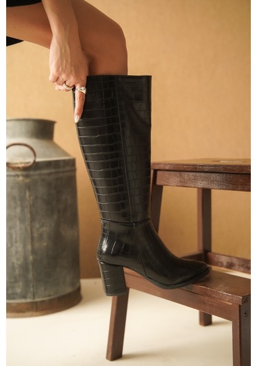 Hozefin Siyah Kroko Deri Topuklu 7 Cm Yanı Fermuarlı Günlük Kullanım Çizme Siyah Kroko
