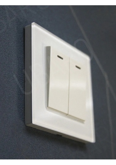 Ubaro Iletken Olmayan Işık Anahtarı Modülü, 82x82 Çerçeve İçeren 340689354