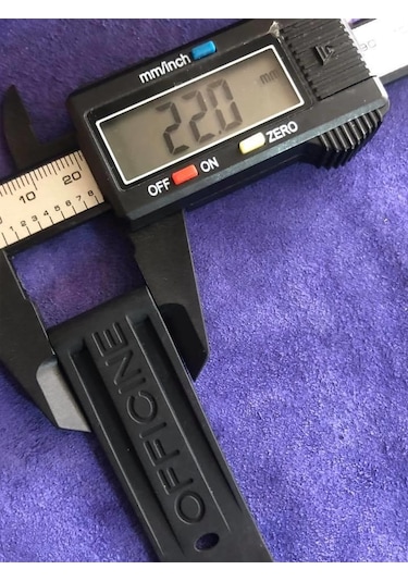 Panerai Uyumlu Siyah Silikon Kordon 22 Mm