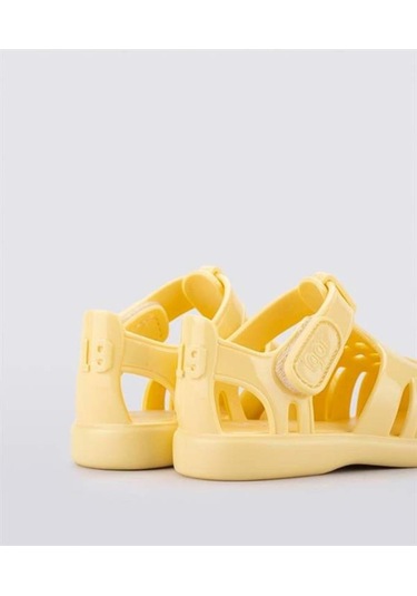 İgor S10311-228 Tobby Gloss Kız Çocuk Sandalet Sarı 19-28 Sarı