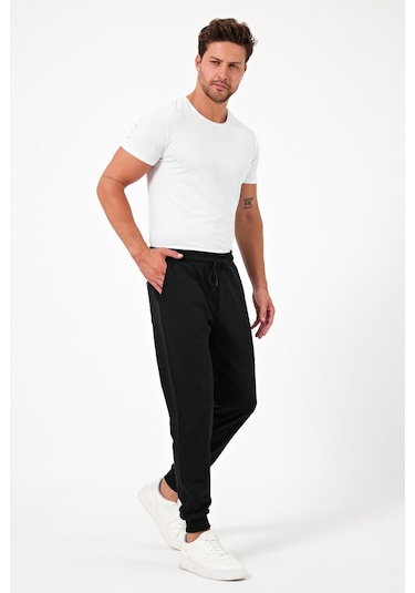 Kalın Siyah Erkek Eşofman Altı Jogger Arka Cepli Paça Lastikli Regular Fit Şardonsuz Cmre97 Siyah Kalın Siyah Erkek Eşofman Altı Jogger Arka Cepli Paça Lastikli Regular Fit Şardonsuz Cmre97 Siyah