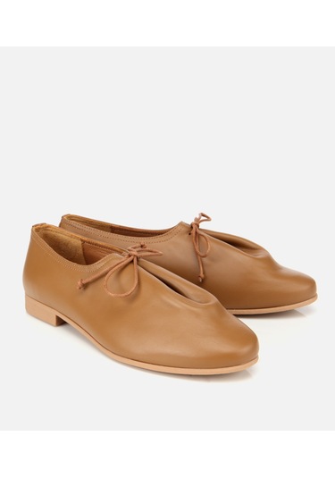 Hotiç Kadın Deri Açık Kahverengi Yumuşak Bağcıklı Babet 01ayh315430a340 01ayh315430a340 Kahverengi