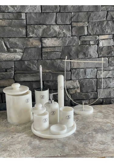 Beyaz Doğal Mermer Gümüş Rengi Aksesuarlı 9,lu Banyo Seti Beyaz