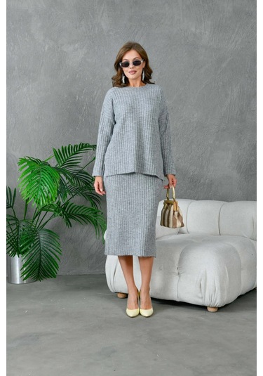 Kadın Bisiklet Yaka Uzun Kazak Etek İkili Triko Takım Gri