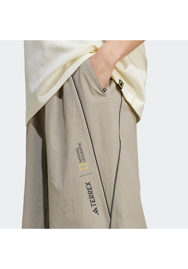 Adidas Terrex National Geographic Aeroready Kadın Bej Outdoor Pantolon Jd5846 Krem