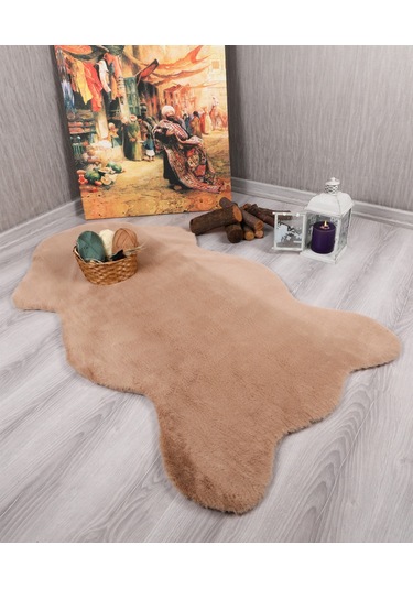 Tavşan Tüyü Dekoratif Ultra Yumuşak Post Peluş Kaymaz Halı Camel