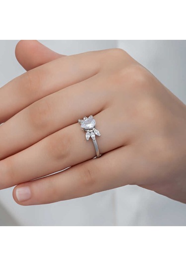 Casera's Gümüş Damla Zirkon Taşlı Kadın Yüzük Csr2185337 Gümüş
