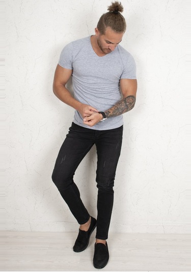 Erkek Gri V Yaka Likralı Dar Kesim Basic Düz Tişört 1801165 Gri Erkek Gri V Yaka Likralı Dar Kesim Basic Düz Tişört 1801165 Gri