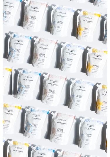 Byphasse Caresse Pamuk Çiçeği Özlü Kremli Duş Jeli Ekonomik Yeniden Dolum Paketi 1 L