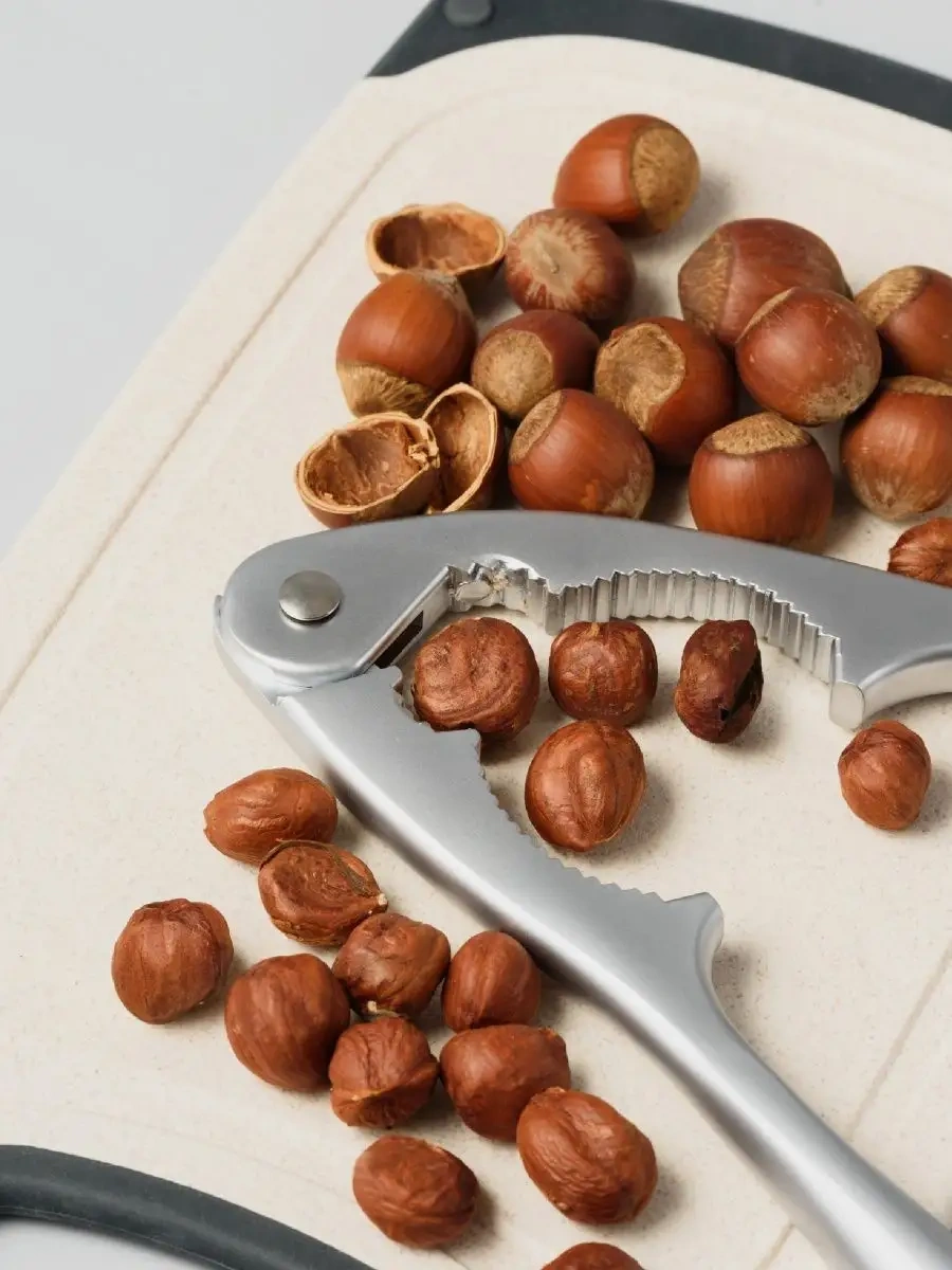 Shiny Kitchen Tüm Kuruyemişler İçin Evrensel Kabukları Kırma Aleti 136358233