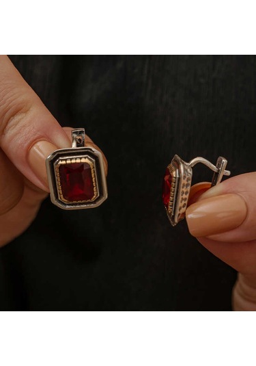 Artsmagazinmücevher Gümüş Yakut Taşlı Otantik Kadın Küpe