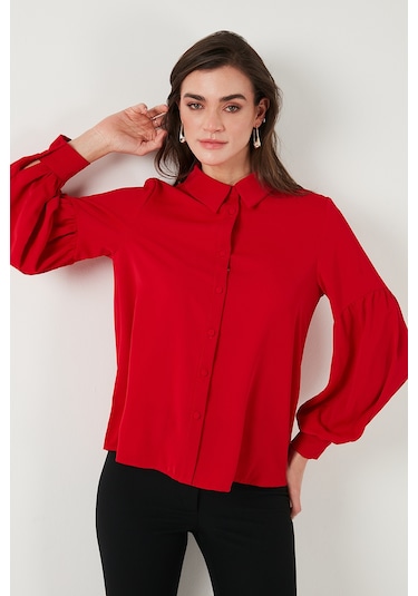 Lela Regular Fit Dikiş Detaylı Düz Yaka Balon Kol Bayan Gömlek 611Go00003 Kırmızı