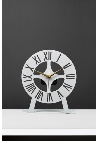 Roma Model Metal Lazer Kesim Akar Sessiz Mekanizmalı Masa Saati Beyaz