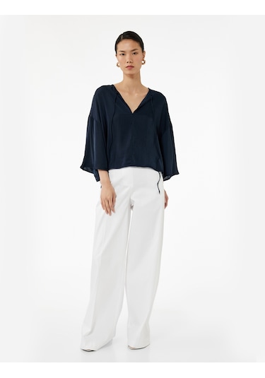 Koton Yuvarlak Bağlamalı Yaka 3/4 Yarasa Kol Oversize Bluz Lacivert 5sak60224pw
