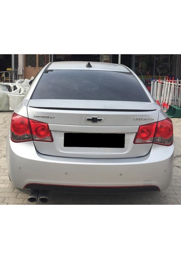 Chevrolet Cruze Spoiler Bagaj Üstü Çıta. Parlak  Siyah
