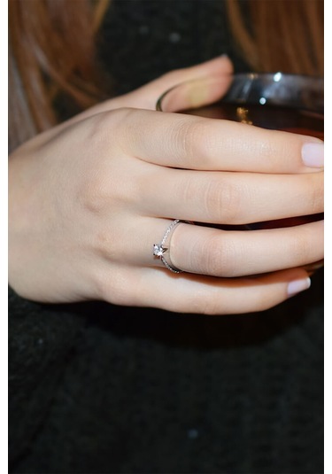 0.35 Ct Pırlanta Tektaş Yüzük
