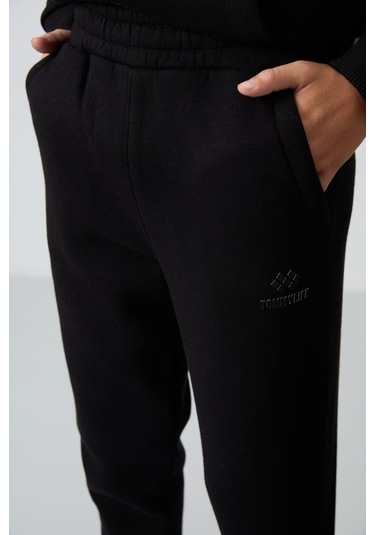 Tommy Life Bej-siyah Pamuklu Kalın İçi Tüylü Yumuşak Dokulu Standart Fit Nakışlı Erkek Çocuk Eşofman Takım - 1 Bej